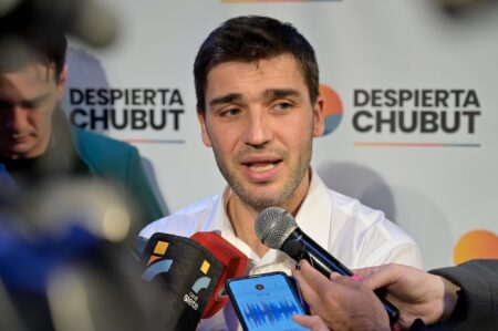 Nacho Torres en Comodoro: Licitó obra clave por $15.000 millones y define soluciones tras la catástrofe en el cerro Hermitte