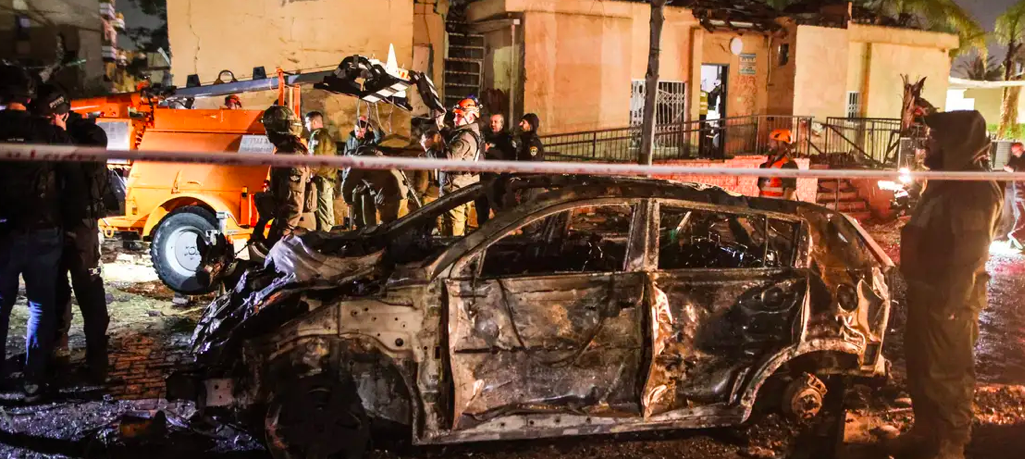 ¡Ataque masivo! Misiles iraníes impactaron en Dimona, Israel: 120 heridos y un niño grave