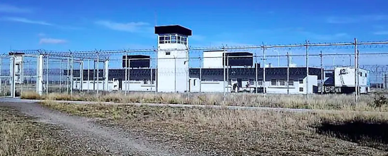 ¡Escándalo en la cárcel de Trelew! Internos llevaron a la Justicia la polémica por la prohibición de calzas y comida en las visitas