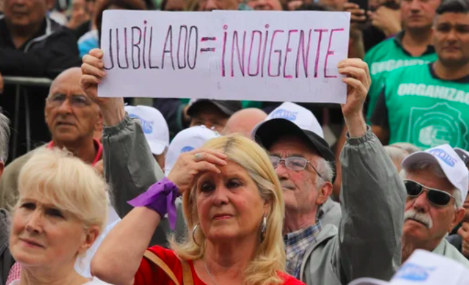 ¡Alerta jubilatoria! Expertos advierten que crecerán los juicios por la movilidad: la brecha con los salarios ya es del 46%