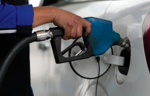 ¡Alivio en el bolsillo! El Gobierno sube al 15% el corte de bioetanol en las naftas para frenar el impacto del petróleo