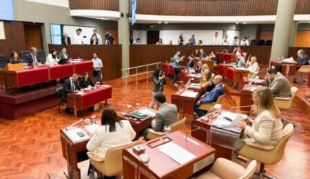 Chubut tiene «Ficha Limpia» para la pesca: la Legislatura aprobó mayores controles para los permisos del sector