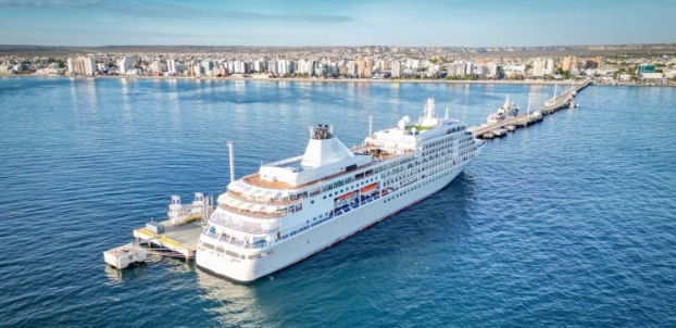Puerto Madryn: Operativo especial por el arribo simultáneo del Silver Whisper y el Marina