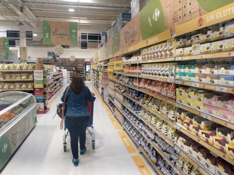 Inflación de febrero: analistas prevén que se mantendrá cerca del 3%