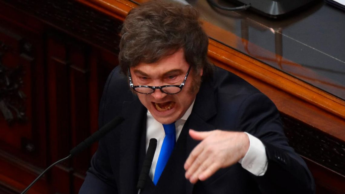 El discurso de Javier Milei dejó ganadores y perdedores: Elogió a Luis Caputo y atacó duramente a Cristina Kirchner