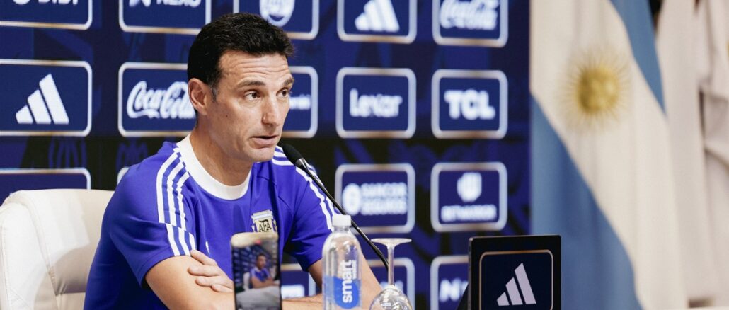 No es Paredes: Lionel Scaloni llenó de elogios a la nueva joya de Boca