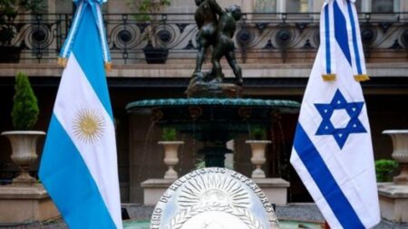 Impulsan la conectividad aérea y los acuerdos comerciales entre Argentina e Israel