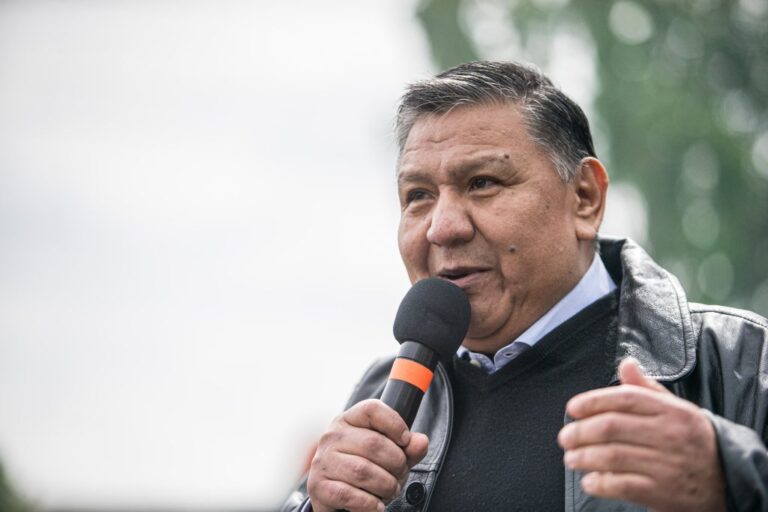 Extraoficial: Jorge Ávila confirmaría un acuerdo con PECOM por inversiones en Manantiales Behr