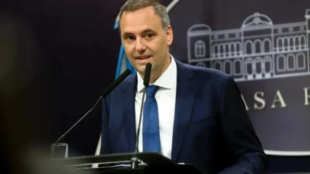 “Sos periodista, no sos juez”: La respuesta de Manuel Adorni sobre su declaración jurada