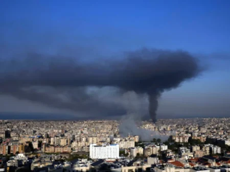 Un argentino varado en Doha relató el miedo tras escuchar bombardeos y recibir alertas de seguridad por la guerra: «De acá no va a salir nadie»