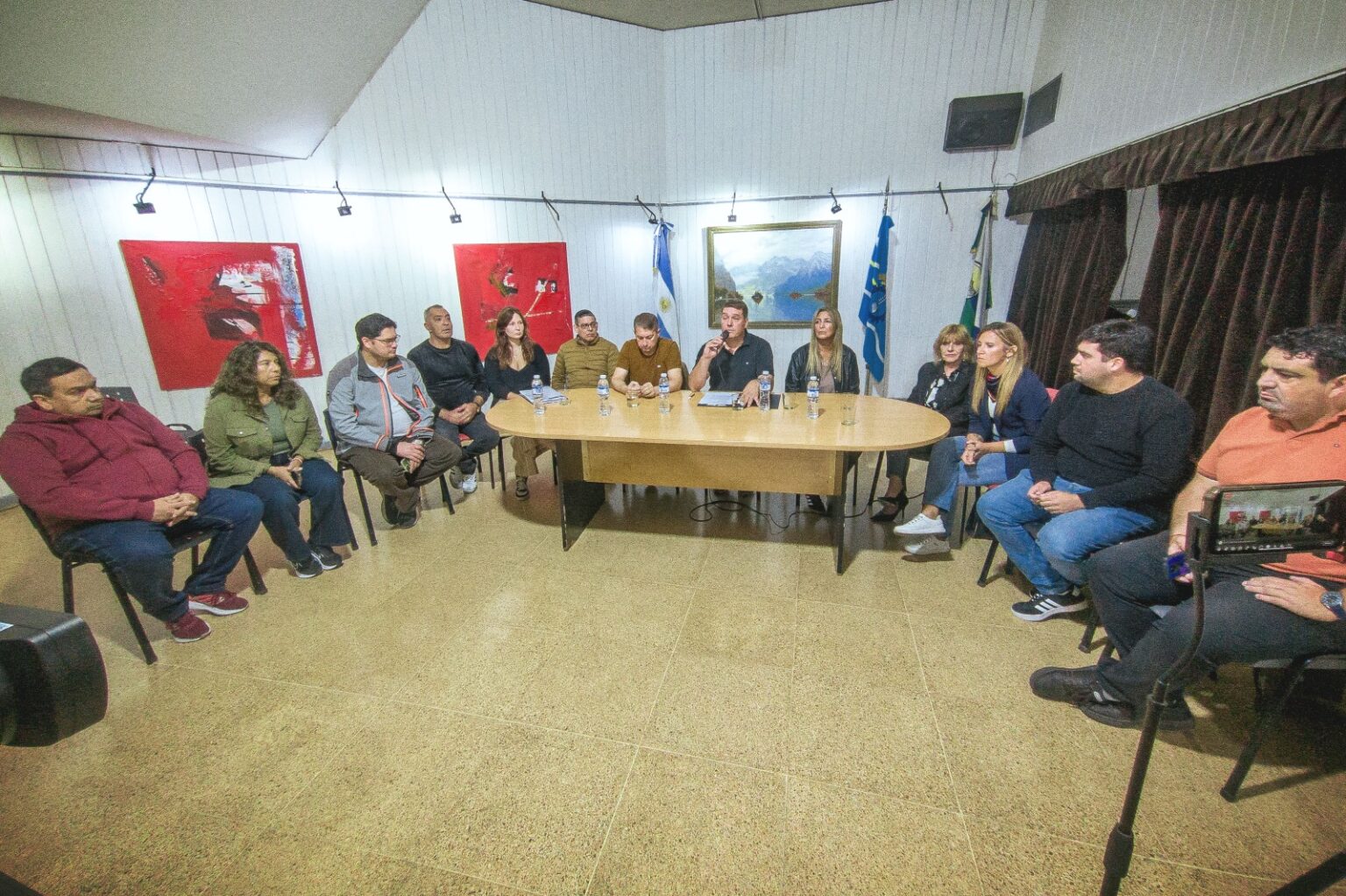 Biss denuncia una «operación política» y apunta contra el entorno de la Cooperativa de Rawson