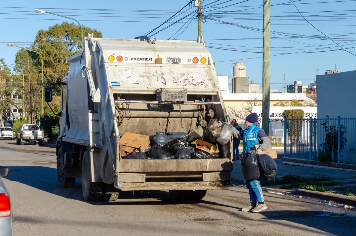 Rawson garantiza recolección de residuos normal los feriados 23 y 24
