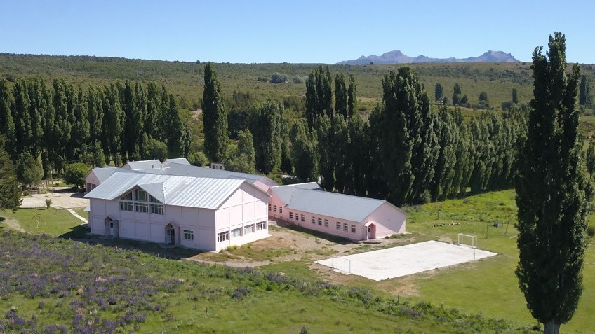 Crisis en Cholila: La Escuela N° 80 sin gas y una comunidad que dice «Basta»