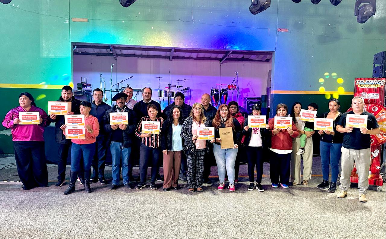 El Telebingo llevó premios y acción social a Gastre