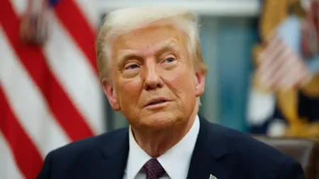 Donald Trump advirtió a Irán que «desatará el infierno» si no acepta el plan de paz