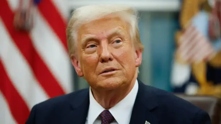 Donald Trump advirtió a Irán que «desatará el infierno» si no acepta el plan de paz