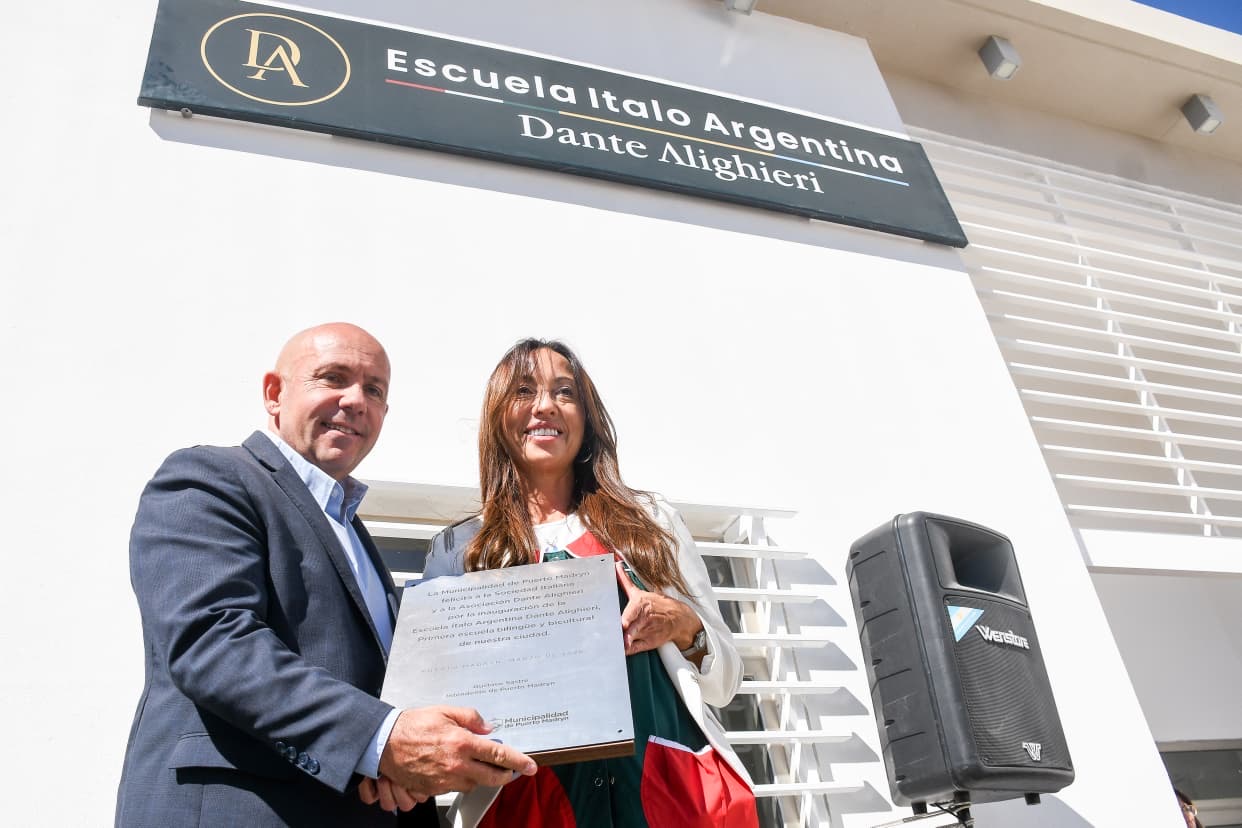 El intendente Gustavo Sastre inauguró la Escuela Ítalo Argentina ‘Dante Alighieri’ en Puerto Madryn