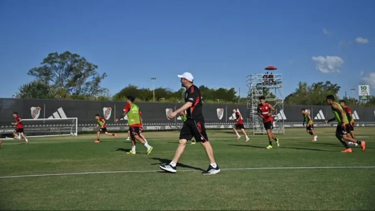 ¡Coudet ya pone a punto a River! El Chacho aprovecha el paro para una mini pretemporada y ya tiene un plan con Quintero