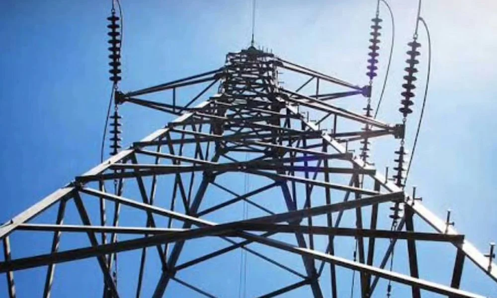 ¡La luz vuelve de a poco! Madryn sale del apagón: ingresaron dos celdas clave, pero aún hay zonas sin servicio