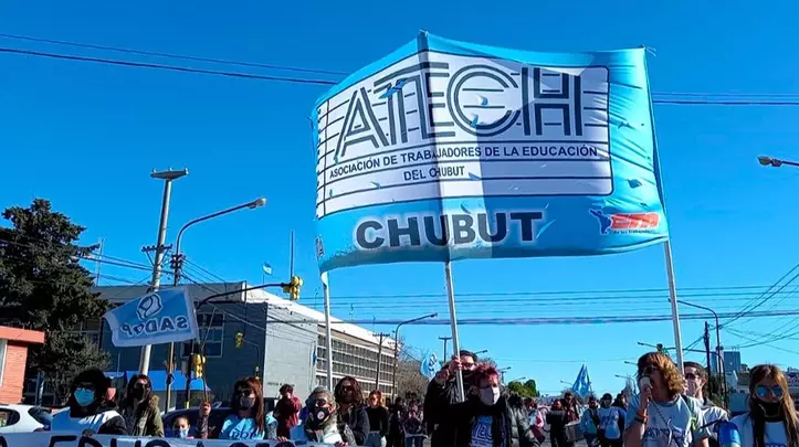 Crisis educativa en Chubut: «El salario docente ha quedado muy por debajo»