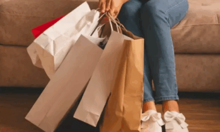 Las 12 cuotas sin interés vuelven como “manotazo de ahogado” para frenar la caída de ventas, pero el sector advierte que no alcanza