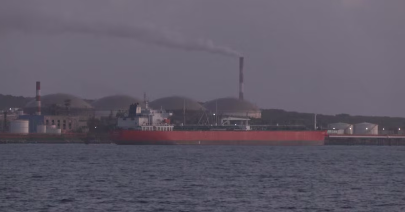 Cuba completó la descarga de 100.000 toneladas de crudo ruso en 2026