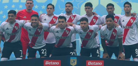 River visita a Racing con base titular pese al Superclásico: vuelven Montiel y Acuña