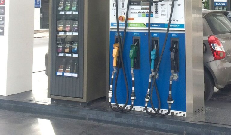 Precios de la nafta y el gasoil en Chubut para este miércoles 1 de abril de 2026