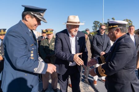 Con el homenaje al soldado Bordón, comenzaron los actos protocolares por el 44° Aniversario de la Gesta de Malvinas