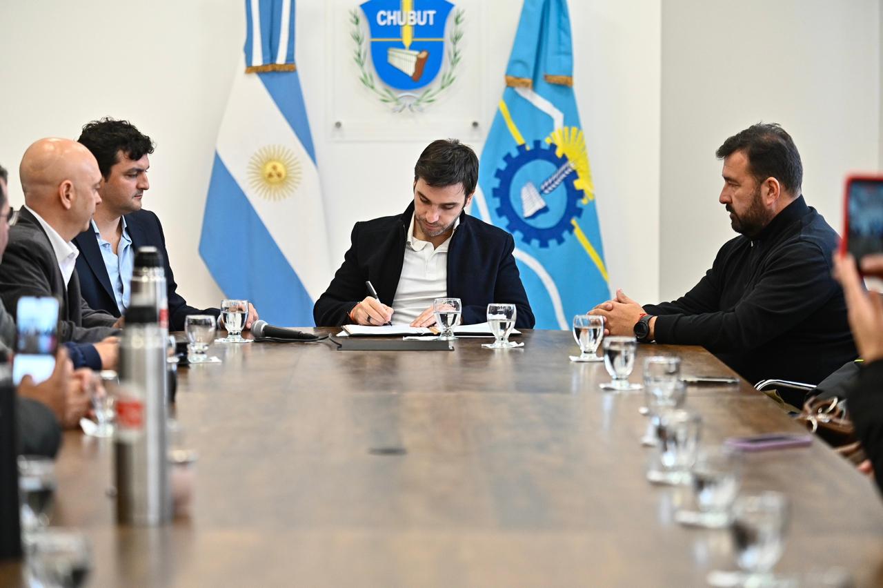 Provincia, sector privado y gremios avanzan en un acuerdo clave para fortalecer el empleo en la región
