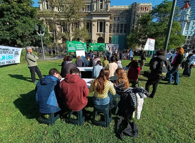 Clases en Tribunales: exigen la Ley de Financiamiento Universitario