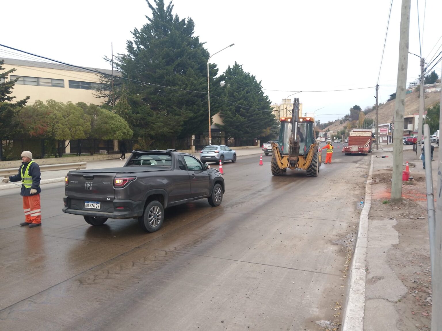 Con fondos provinciales, avanza la obra clave para frenar el impacto del oleaje en el Cerro Chenque