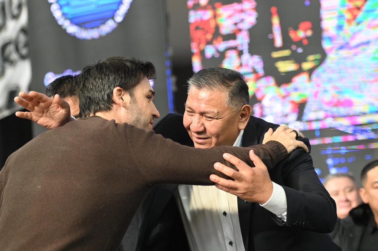 El gobernador ‘Nacho’ Torres participó de la asunción de Jorge Ávila en Petroleros Privados