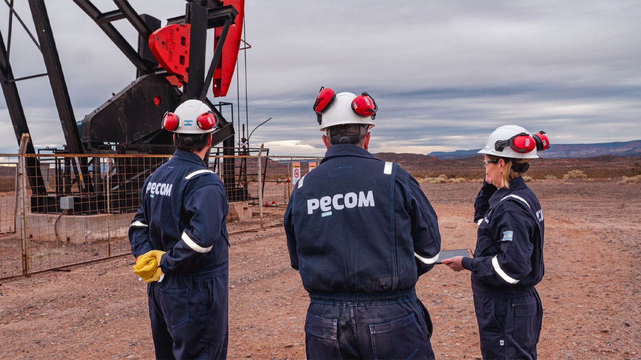 PECOM asume Manantiales Behr y lidera el crudo convencional