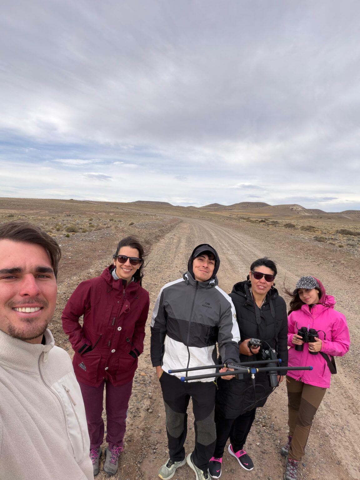 Vecinos en la estepa patagónica durante avistaje