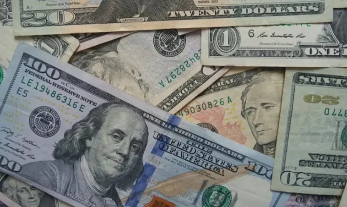Dólar hoy: a cuánto cotizan el blue, el oficial, el MEP y el CCL este lunes 15 de junio