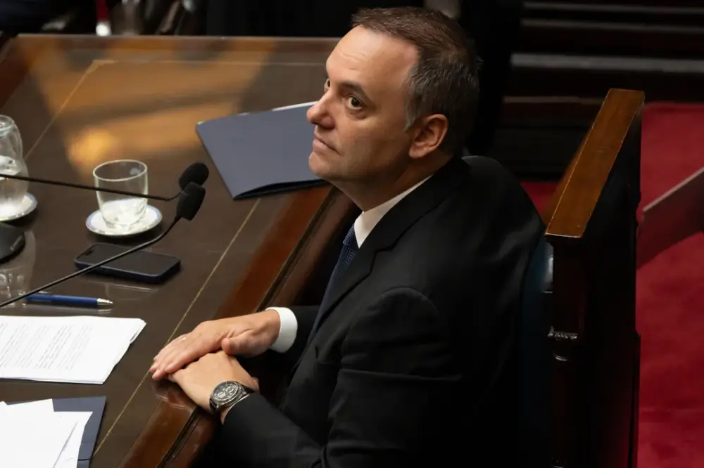 Manuel Adorni presentará su declaración jurada antes del 15 de junio