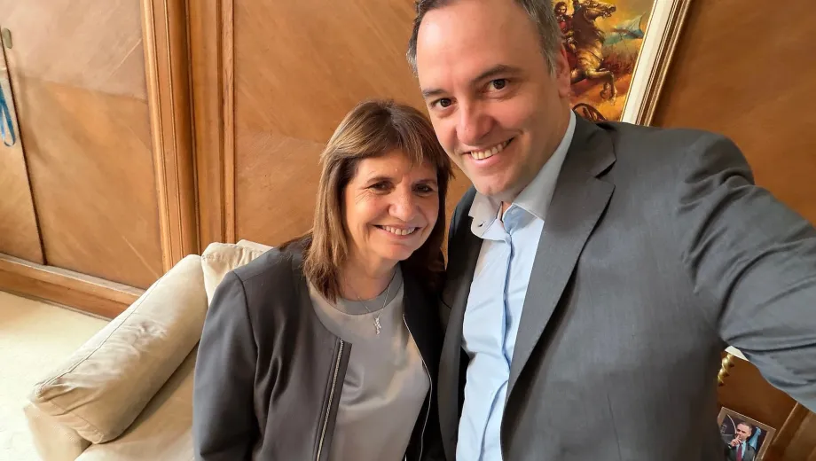 Patricia Bullrich cuestionó a Manuel Adorni: “Esto es más que un error”
