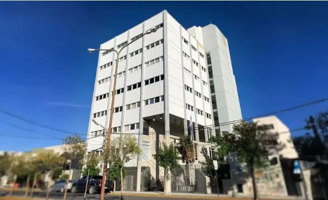 Fallo histórico en Trelew: la Justicia reconoció el valor económico de las tareas de cuidado de una abuela
