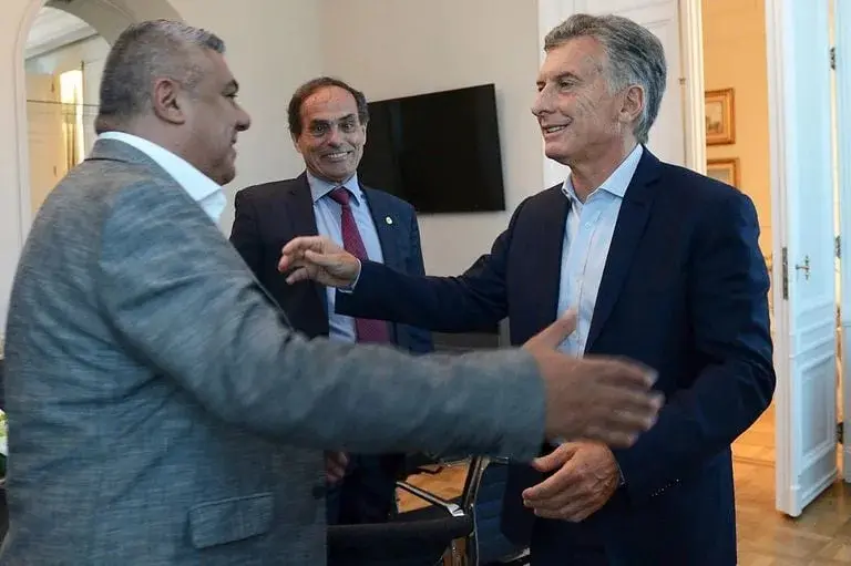 Tensión en la AFA: Acusan a Mauricio Macri de impulsar las versiones sobre sanciones de la FIFA para impactar en la gestión de Tapia