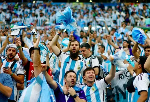 Argentinos gastaron una fortuna sobre la hora