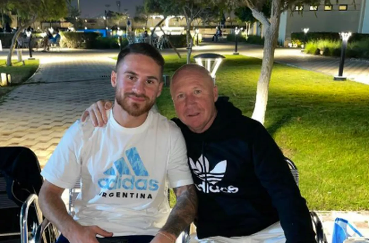 Carlos ‘El Colo’ Mac Allister escribió una emotiva carta a su hijo Alexis tras la final: «Duele»