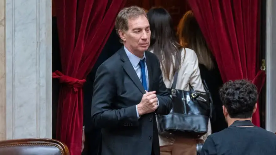 Reforma electoral: Diego Santilli negocia en el Congreso los votos para eliminar las PASO