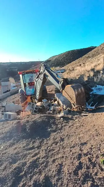 El Municipio intervino en barrio Laprida para mitigar riesgos hídricos y frenar ocupaciones irregulares