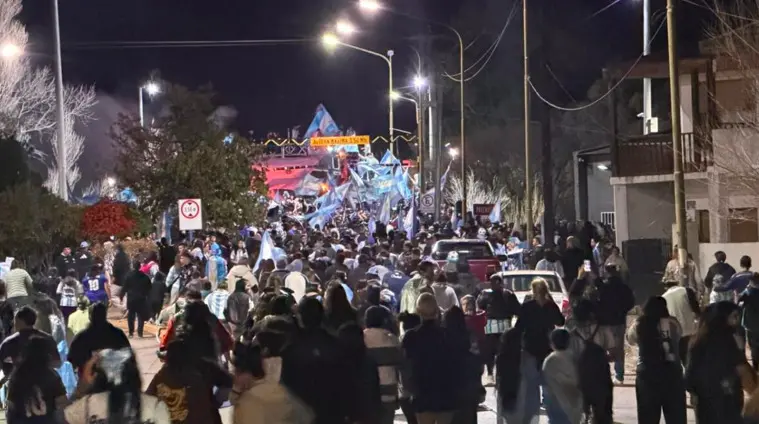 ¡Descontrol en Rawson!: Festejo de la Selección terminó en batalla campal