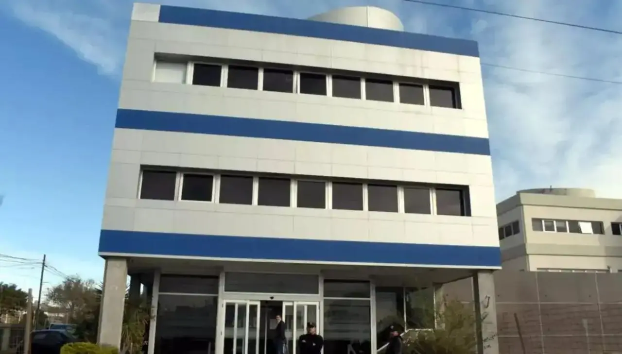 Frenan el tratamiento de inhibición puberal a un adolescente en Puerto Madryn por dudas médicas y falta de acuerdo familiar