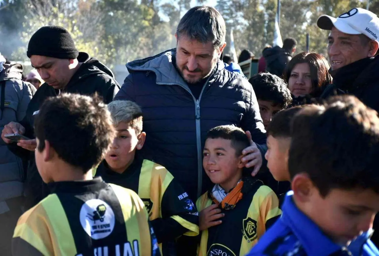Gerardo Merino acompañó las finales del Semillero del Sur y destacó las obras del SEC en Trelew