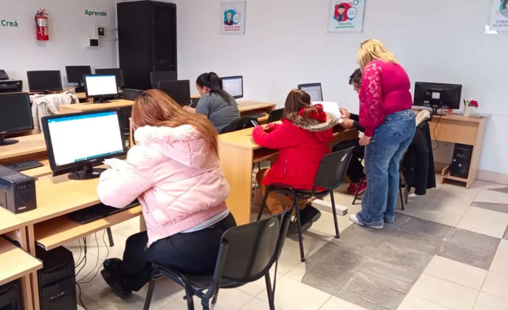 La municipalidad de Rawson articula capacitaciones para beneficiarias del programa nutriendo futuro