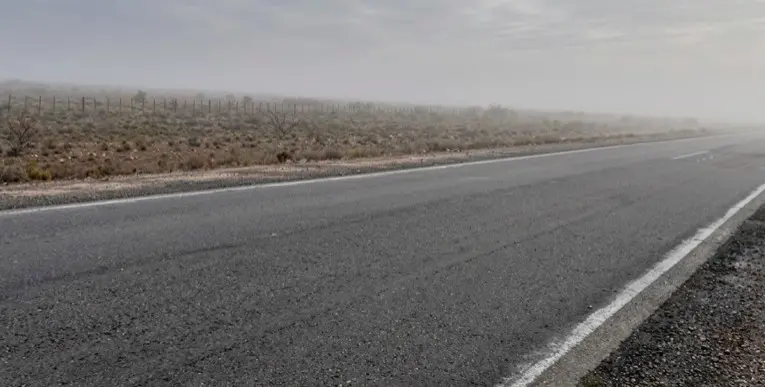 Precaución en Ruta 3: La niebla ciega el tramo a Comodoro