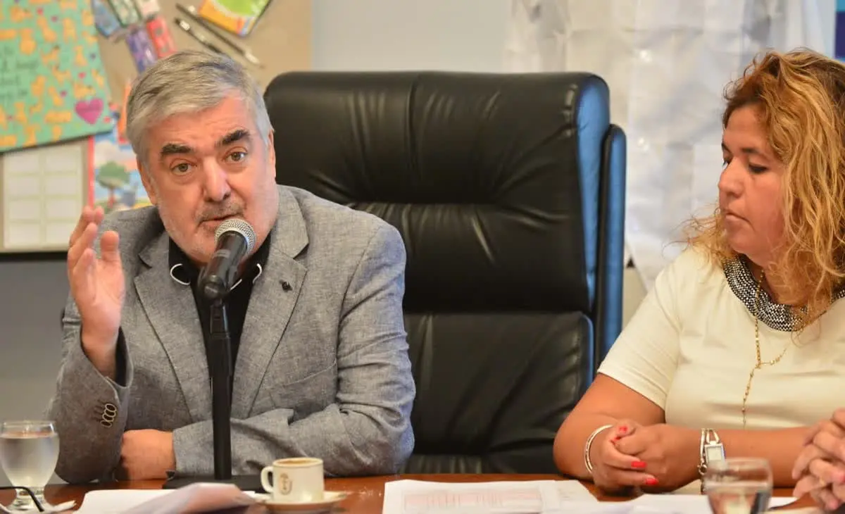 Fue ministra de Chubut, está presa por corrupción y dijo que le tiene fobia a la policía: le concedieron salidas para ir a misa